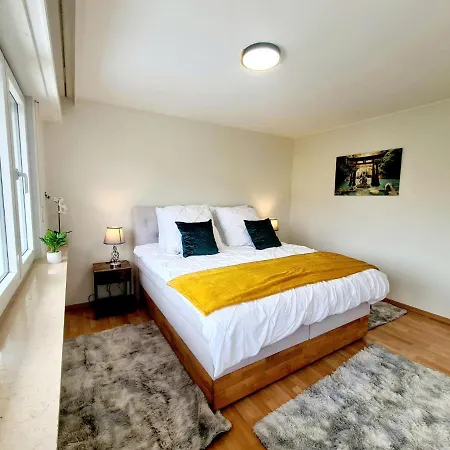 Large 2 Bedrooms In Center With Terrace & Parking-41b * Luxembourg
