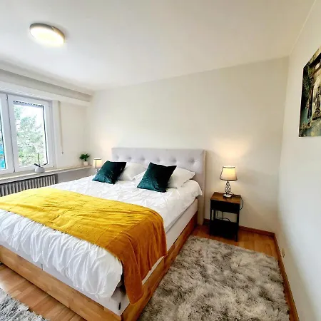 아파트 Large 2 Bedrooms In Center With Terrace & Parking-41b
